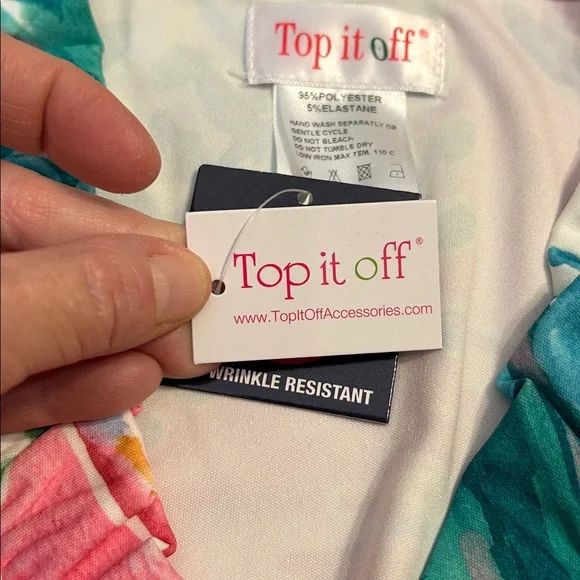 NWT Top It Off Pink Tropical Floral Shift Dress Medium Resortwear Wrinkle Free
N - Picture 8 of 15